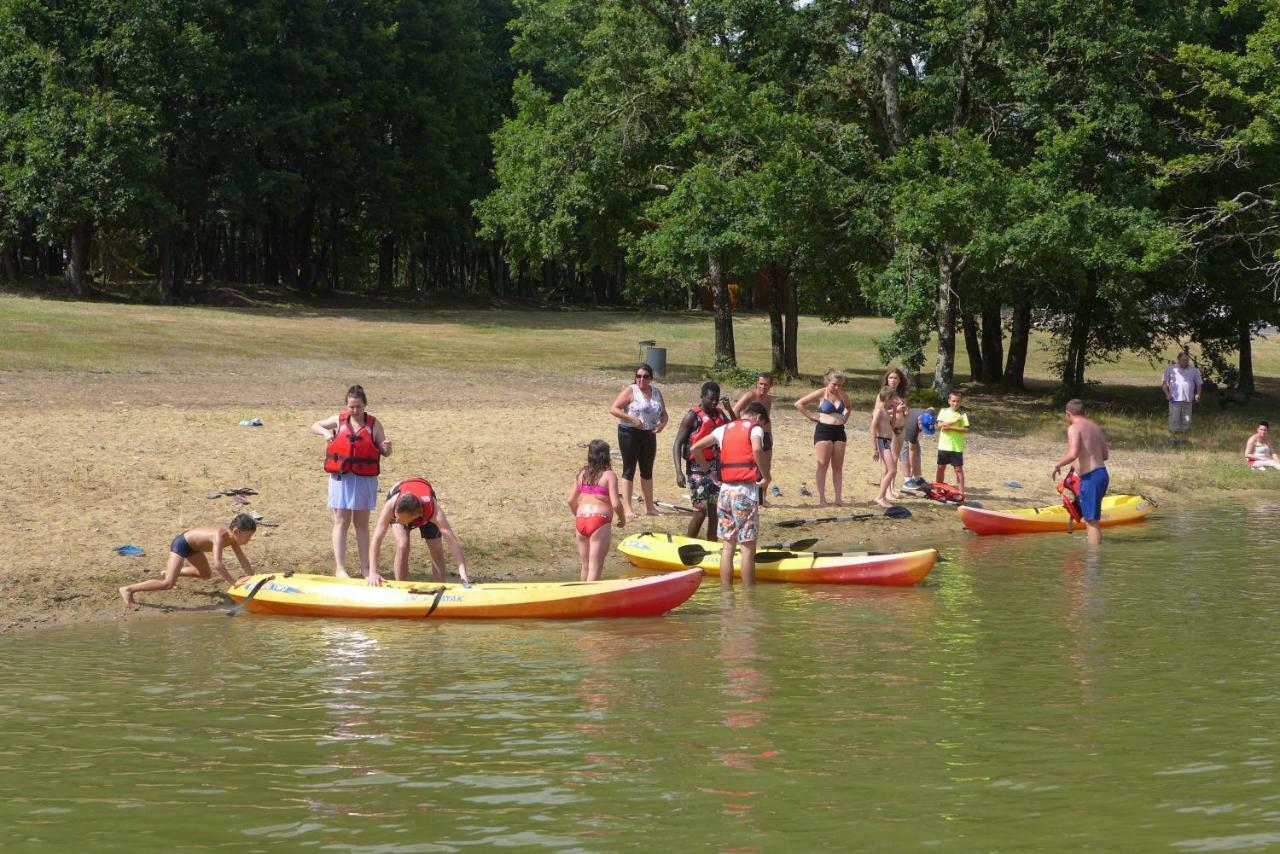 Camping Les Petites Minaudieres Hotel Saint-Sauveur  Ngoại thất bức ảnh