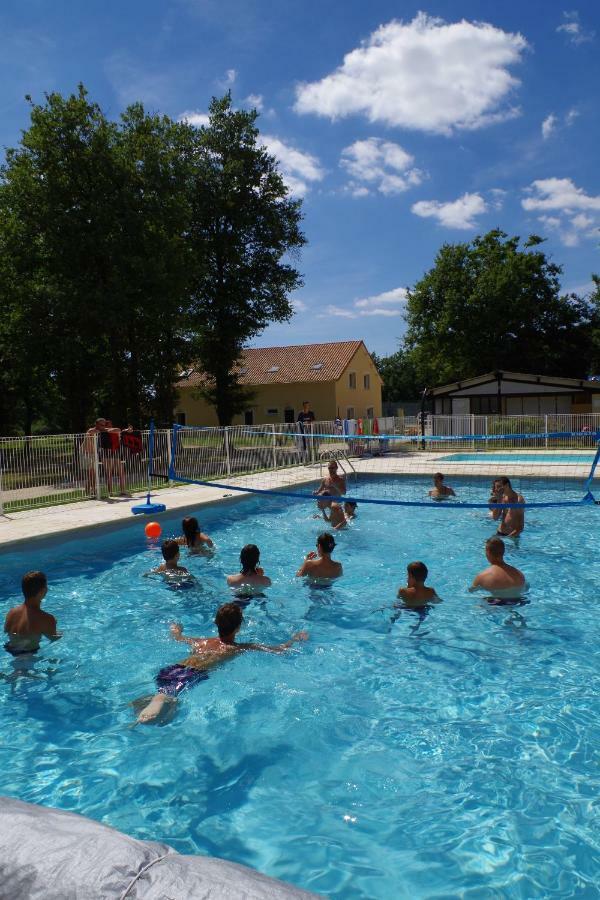 Camping Les Petites Minaudieres Hotel Saint-Sauveur  Ngoại thất bức ảnh
